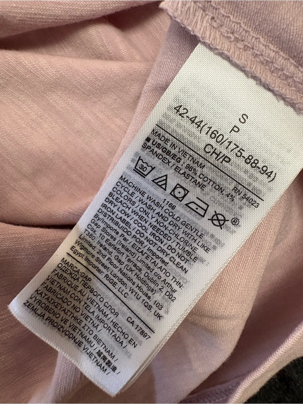 NWT! GAP Women's pink ForeverSoft Long Sleeve V-Neck T-Shirt - Small - Picture 4 of 8